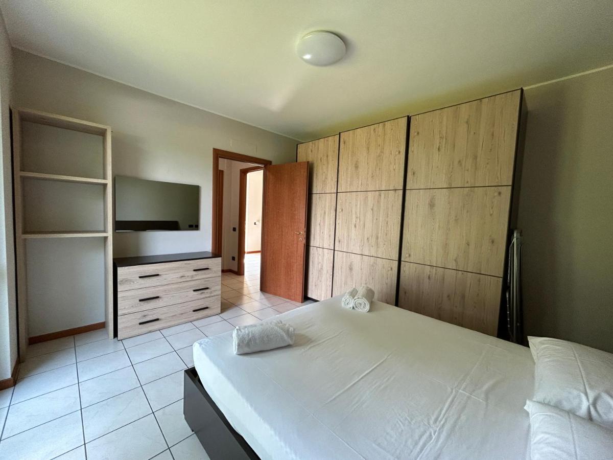 Appartamento Mimosa - Immobili E Soluzioni Rent เบรมบาเต ภายนอก รูปภาพ